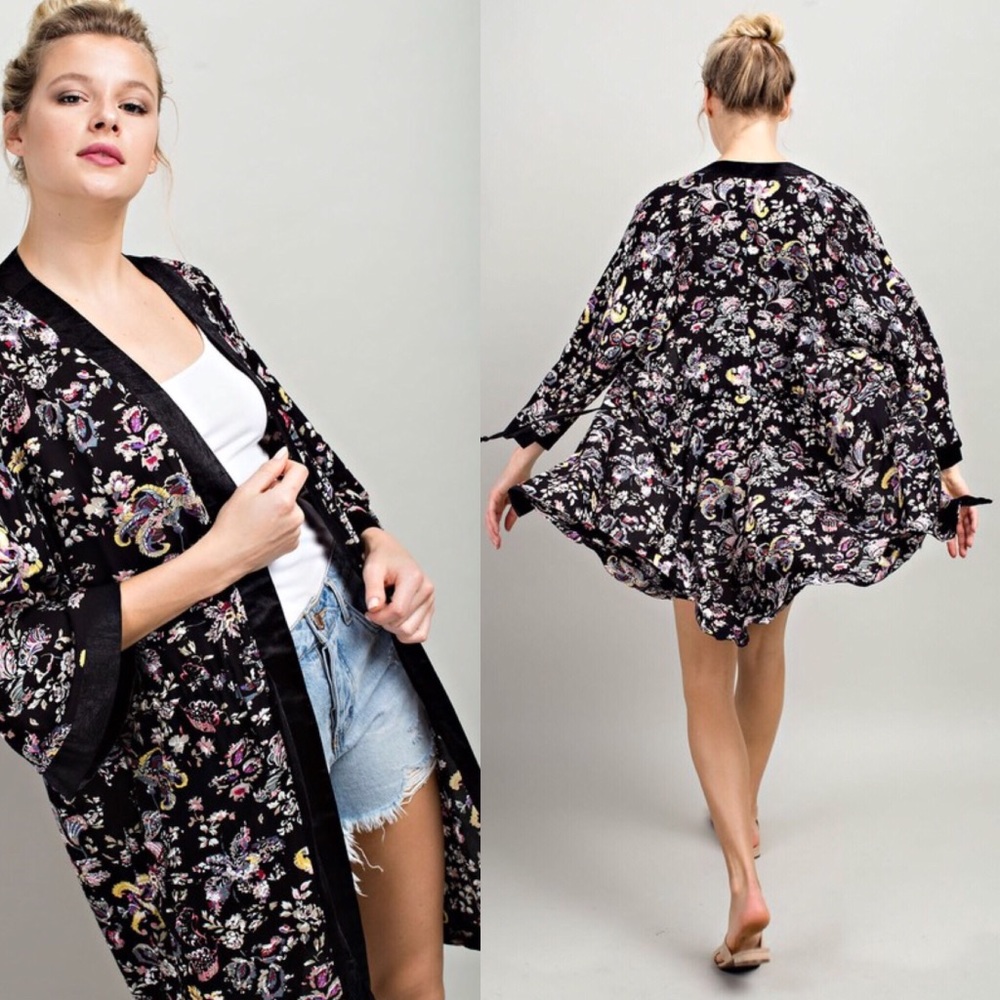 STILL INTERESTED RELISTED print kimono cardigan - Picture 3 of 5
